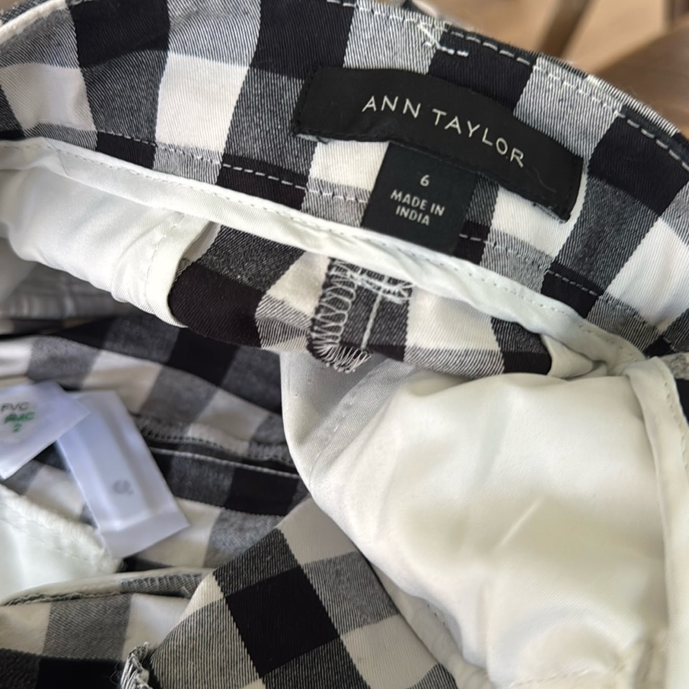 ANN TAYLOR Slim Check Pants Trousers Mid Rise Ankle Career Casual Black White 6